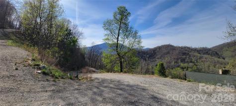 33 Destination Drive Waynesville NC 28786