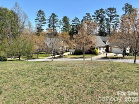 L 19 Cadence Circle Brevard NC 28712