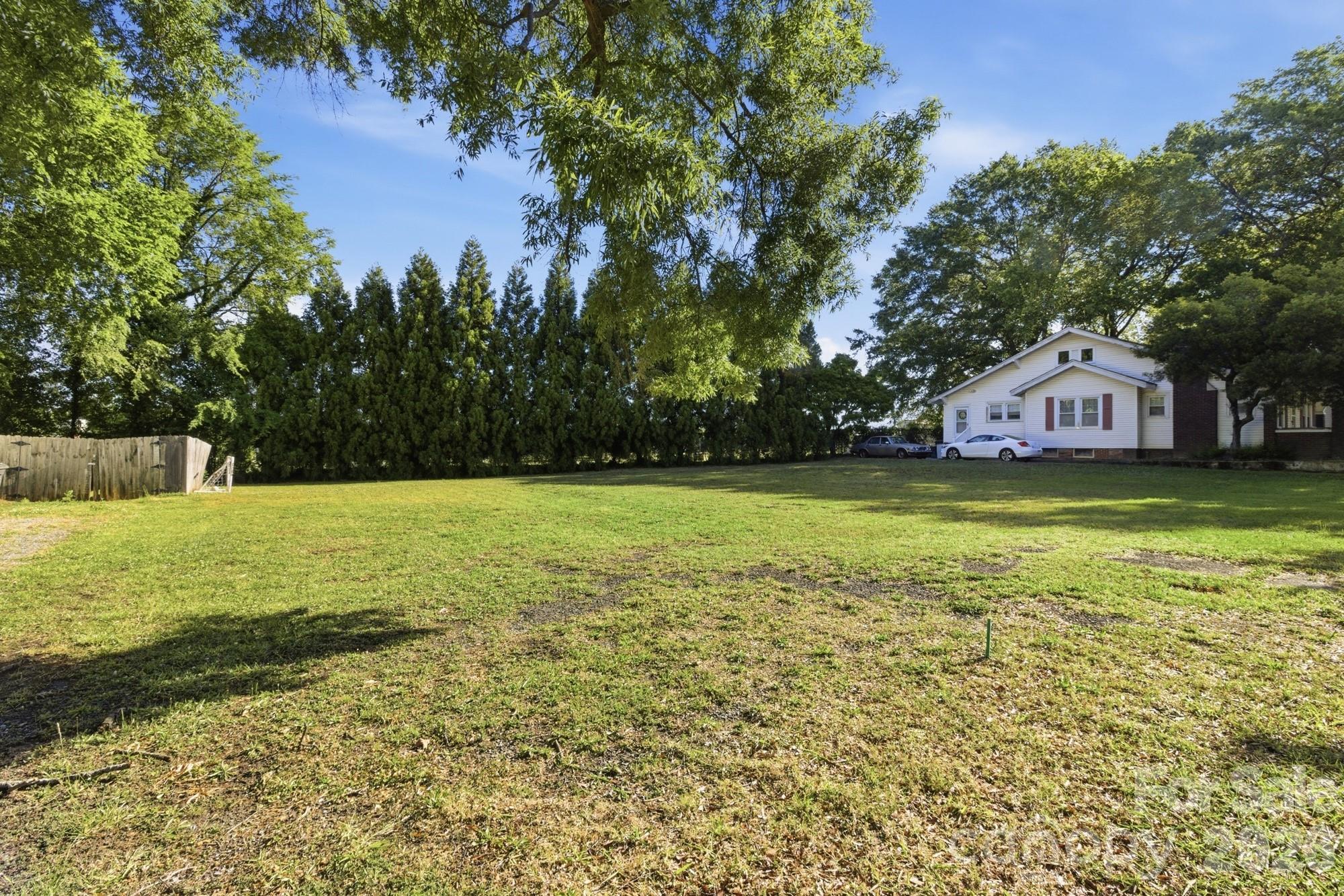 424 W 2nd Avenue Gastonia NC 28052