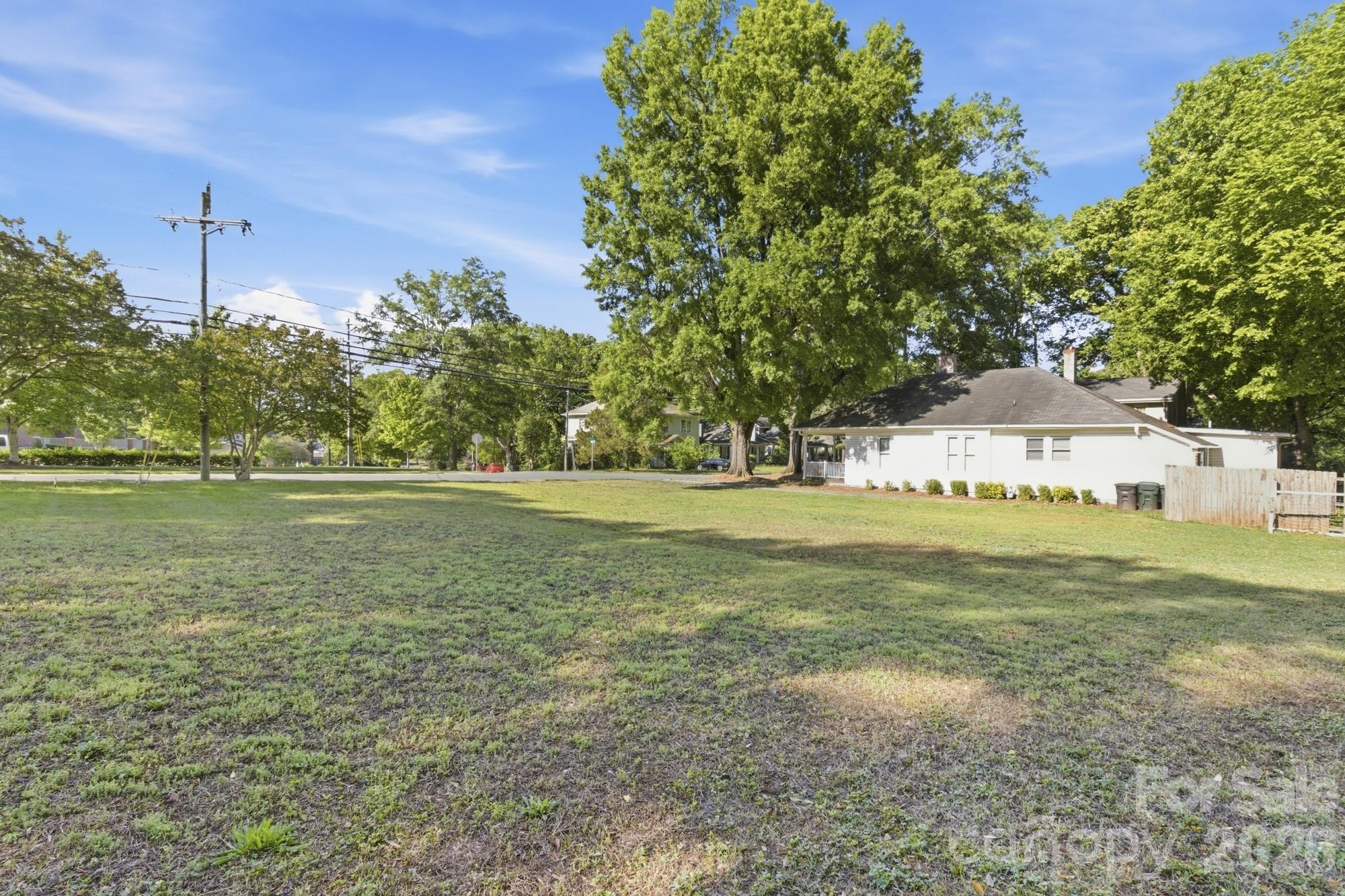 424 W 2nd Avenue Gastonia NC 28052