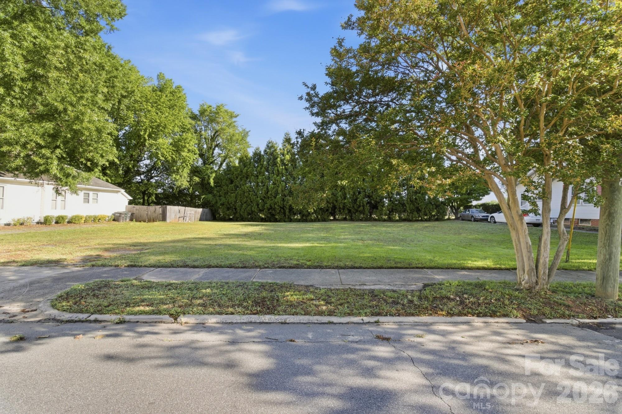 424 W 2nd Avenue Gastonia NC 28052