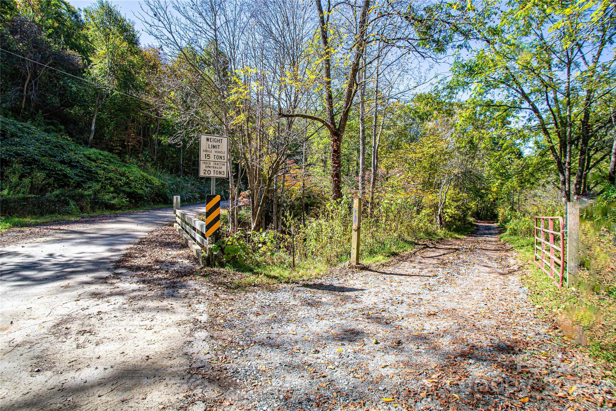 10 Dodd Road Barnardsville NC 28709