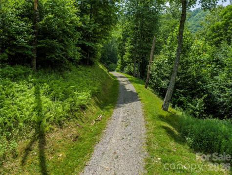 10 Mountain Gait Drive Mars Hill NC 28754