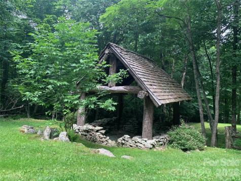 10 Mountain Gait Drive Mars Hill NC 28754