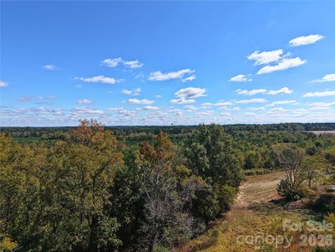 553 Avents Lane Nashville NC 27856