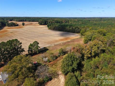 553 Avents Lane Nashville NC 27856