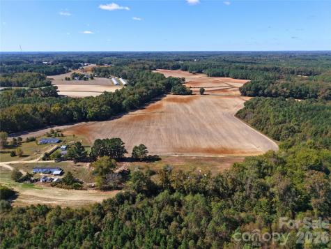553 Avents Lane Nashville NC 27856