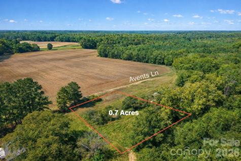 553 Avents Lane Nashville NC 27856