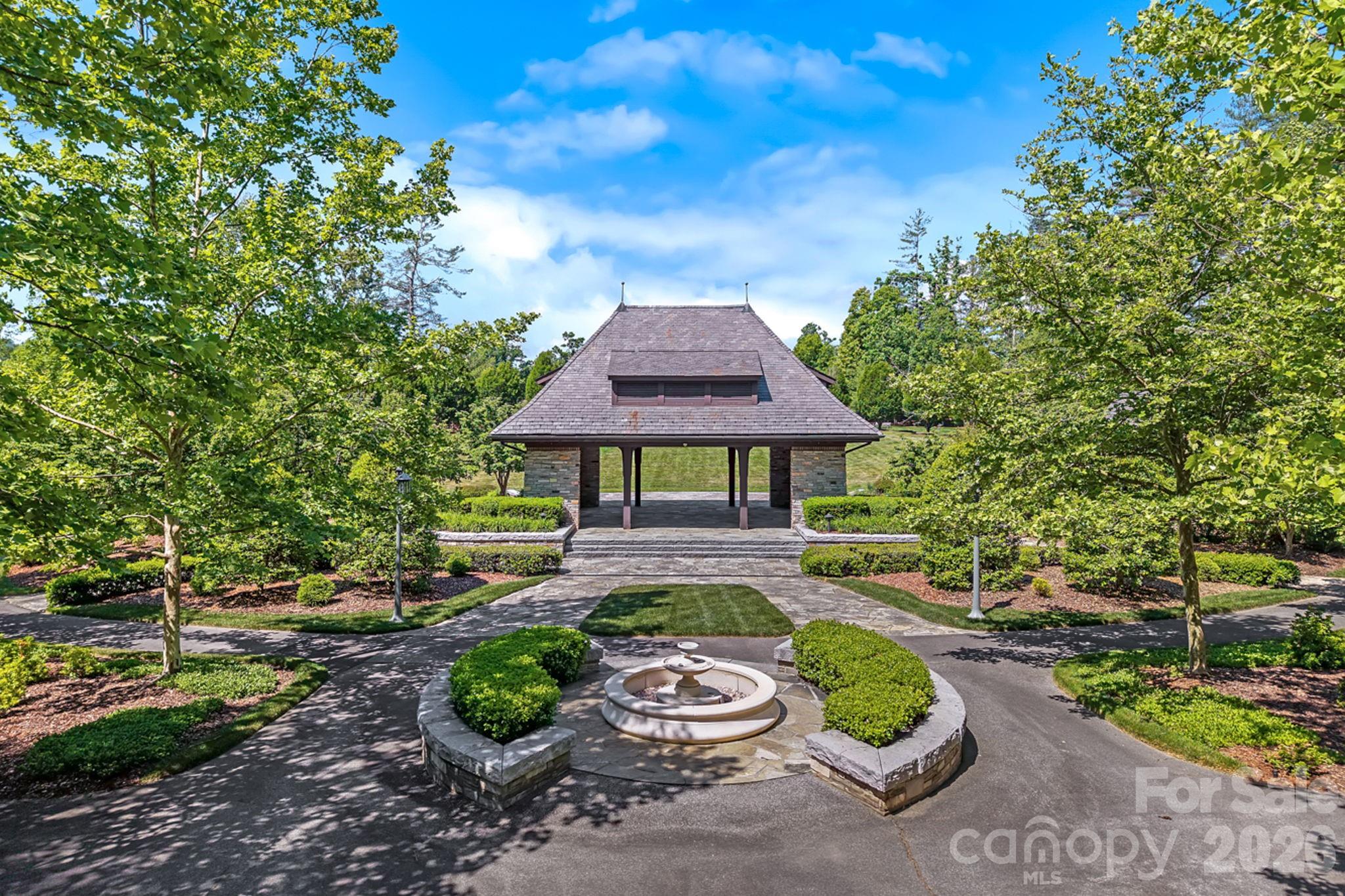 325 Flowering Vine Court Asheville NC 28803