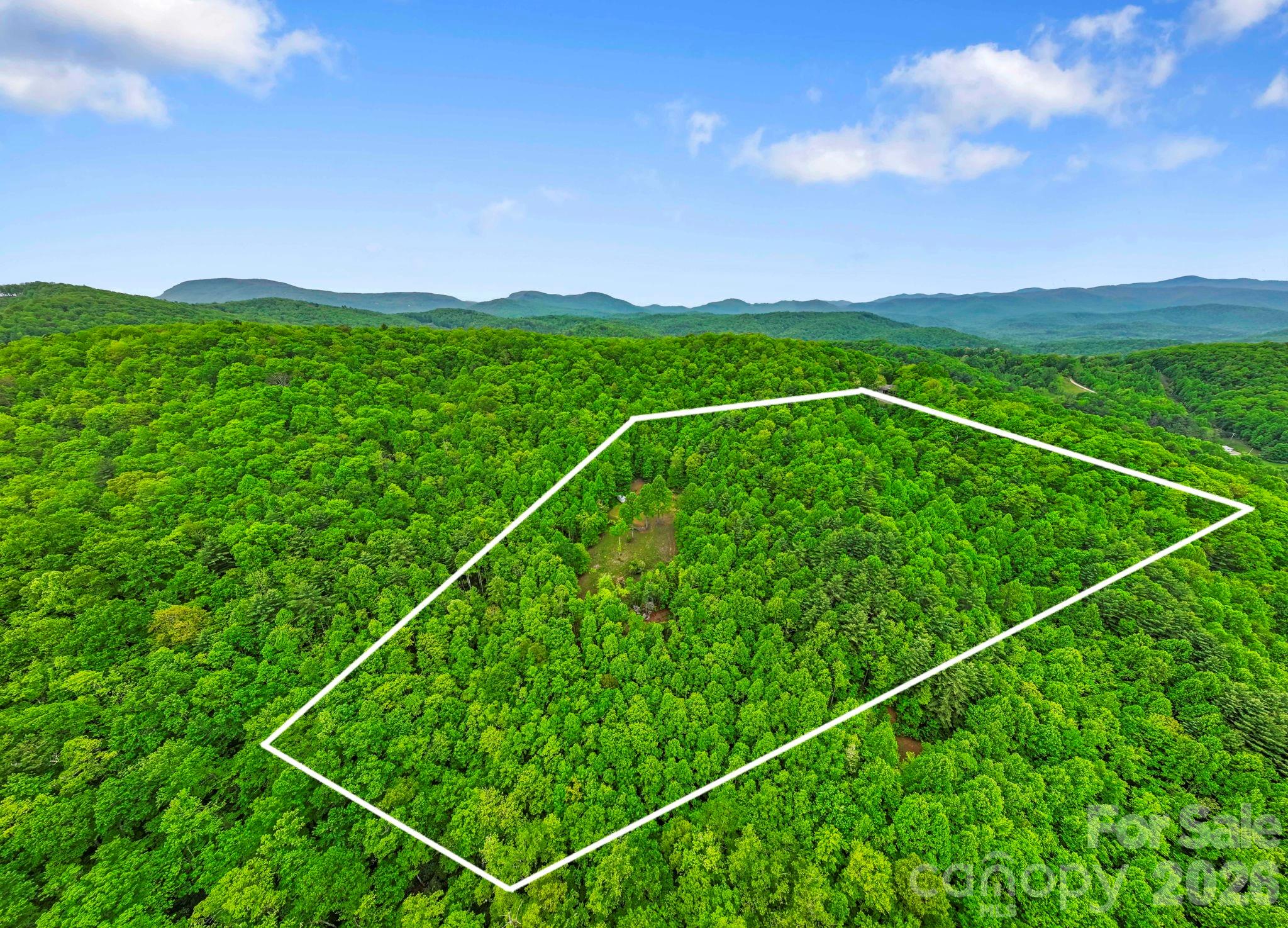 1325 Golden Road Lake Toxaway NC 28747
