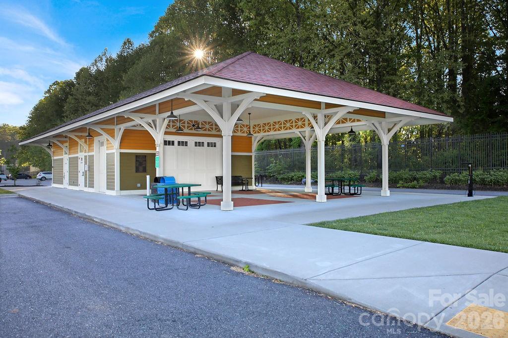 163 W French Broad Street Brevard NC 28712