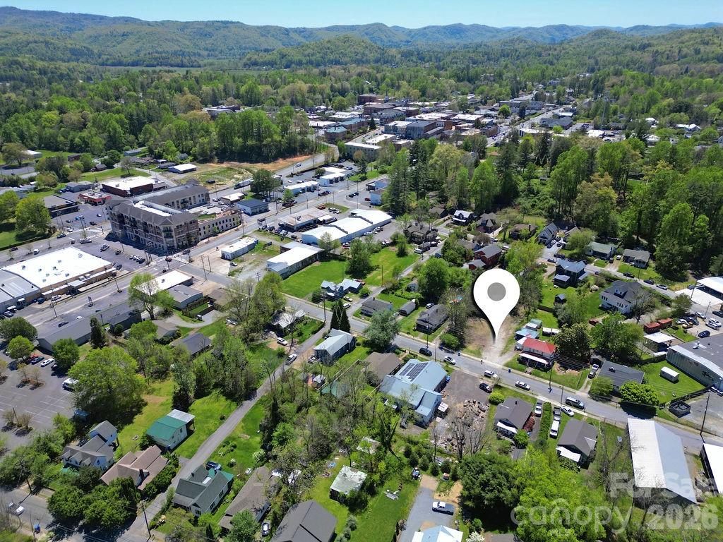 163 W French Broad Street Brevard NC 28712