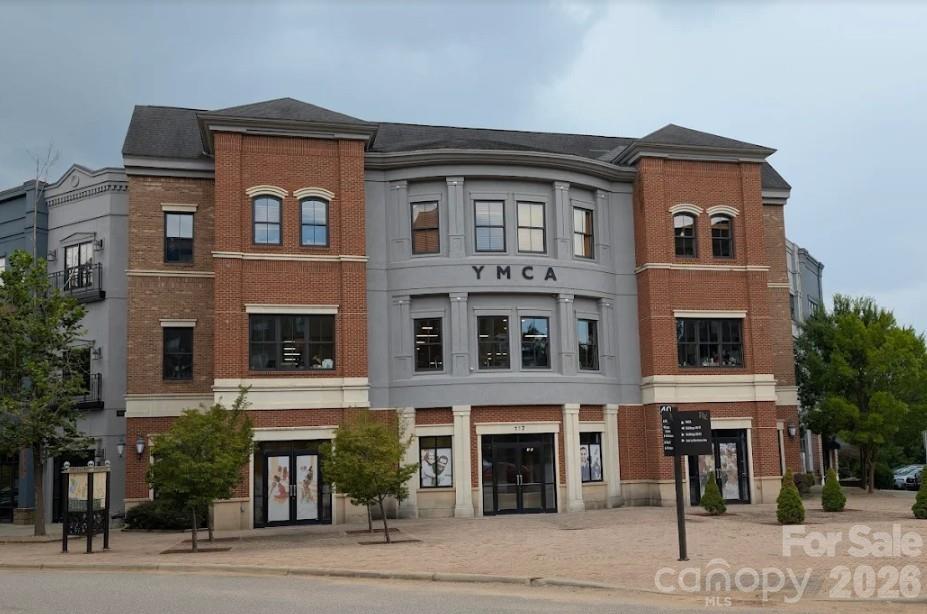 130 Summit Tower Circle Asheville NC 28804