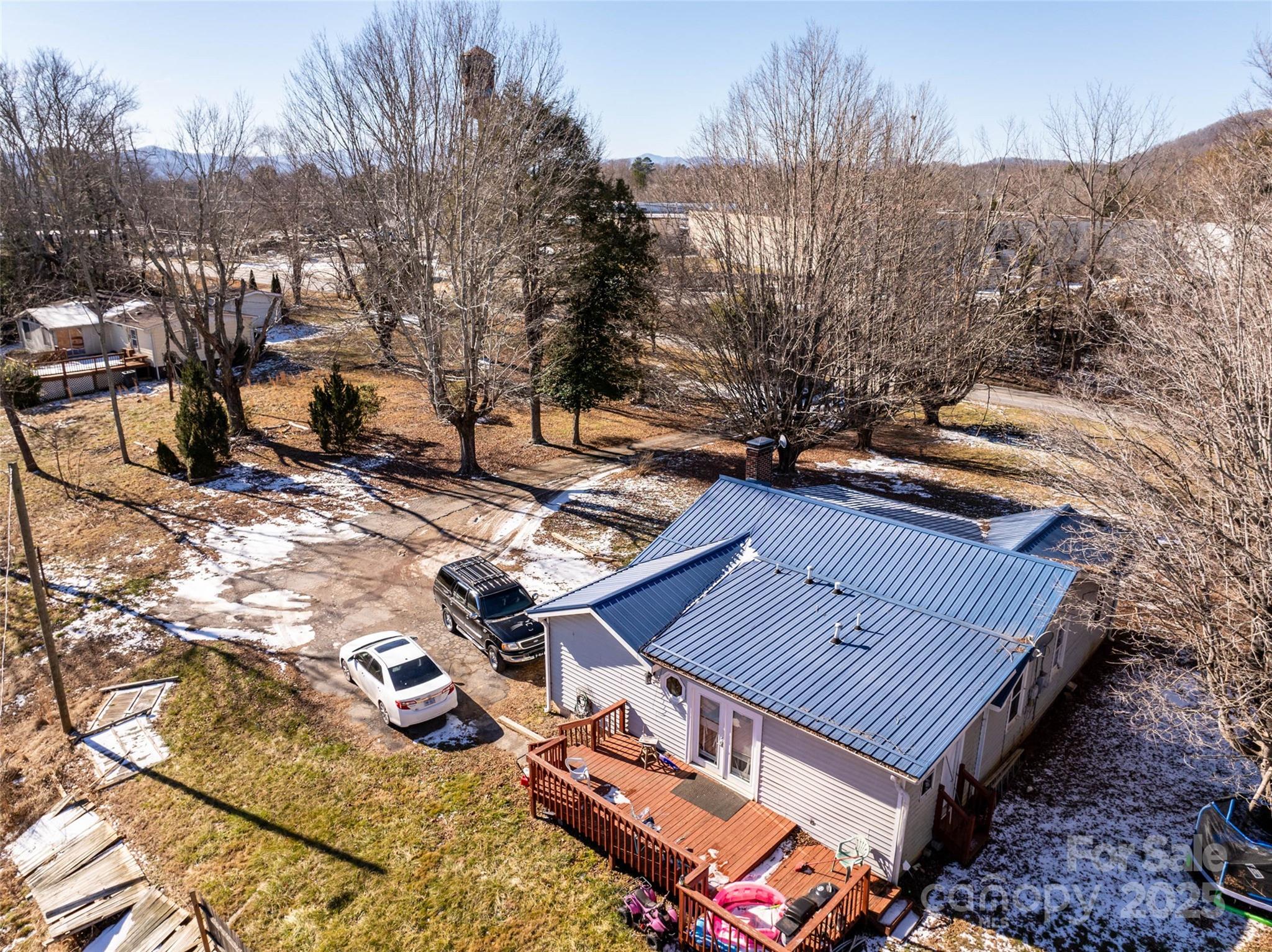 215 N Bear Creek Road Asheville NC 28806