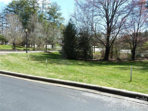 14 Park Place Brevard NC 28712