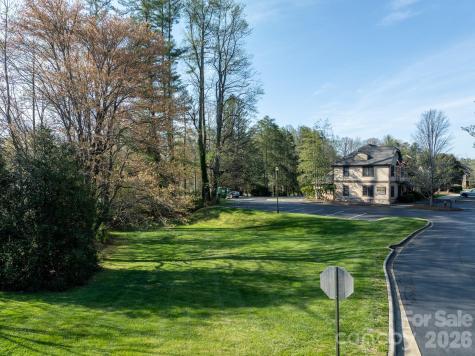 14 Park Place Brevard NC 28712