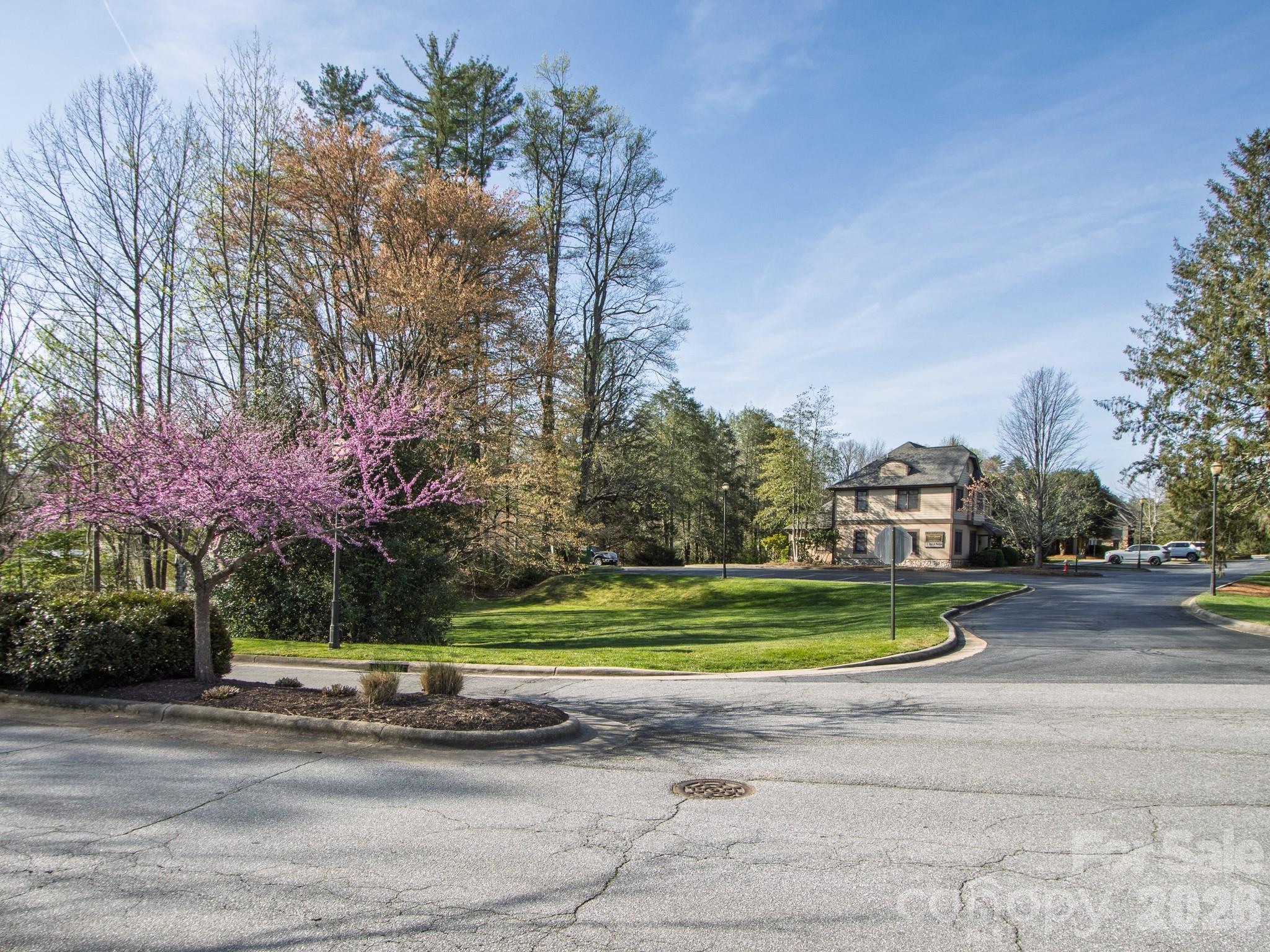 14 Park Place Brevard NC 28712