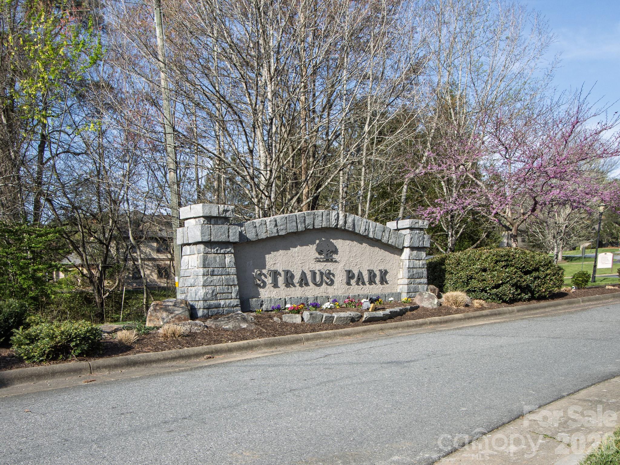 14 Park Place Brevard NC 28712