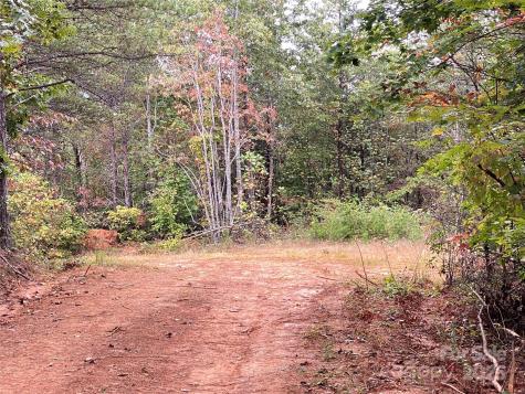 860 Redwood Drive Marion NC 28752