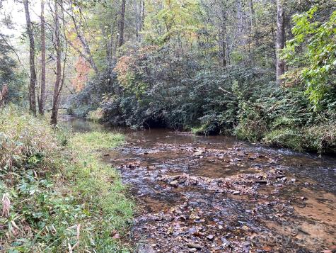 860 Redwood Drive Marion NC 28752