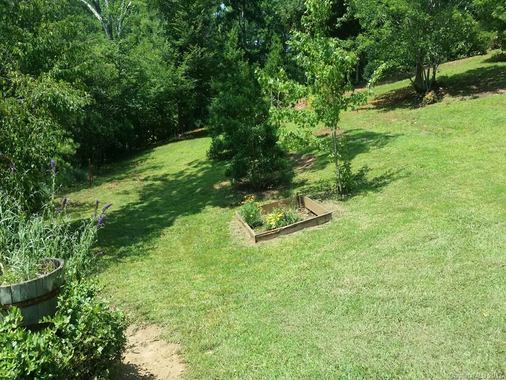 63 Farm Valley Court Weaverville NC 28787
