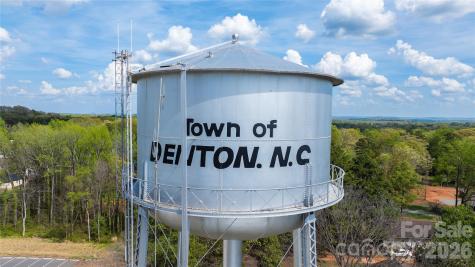 35 Varner Street Denton NC 27239