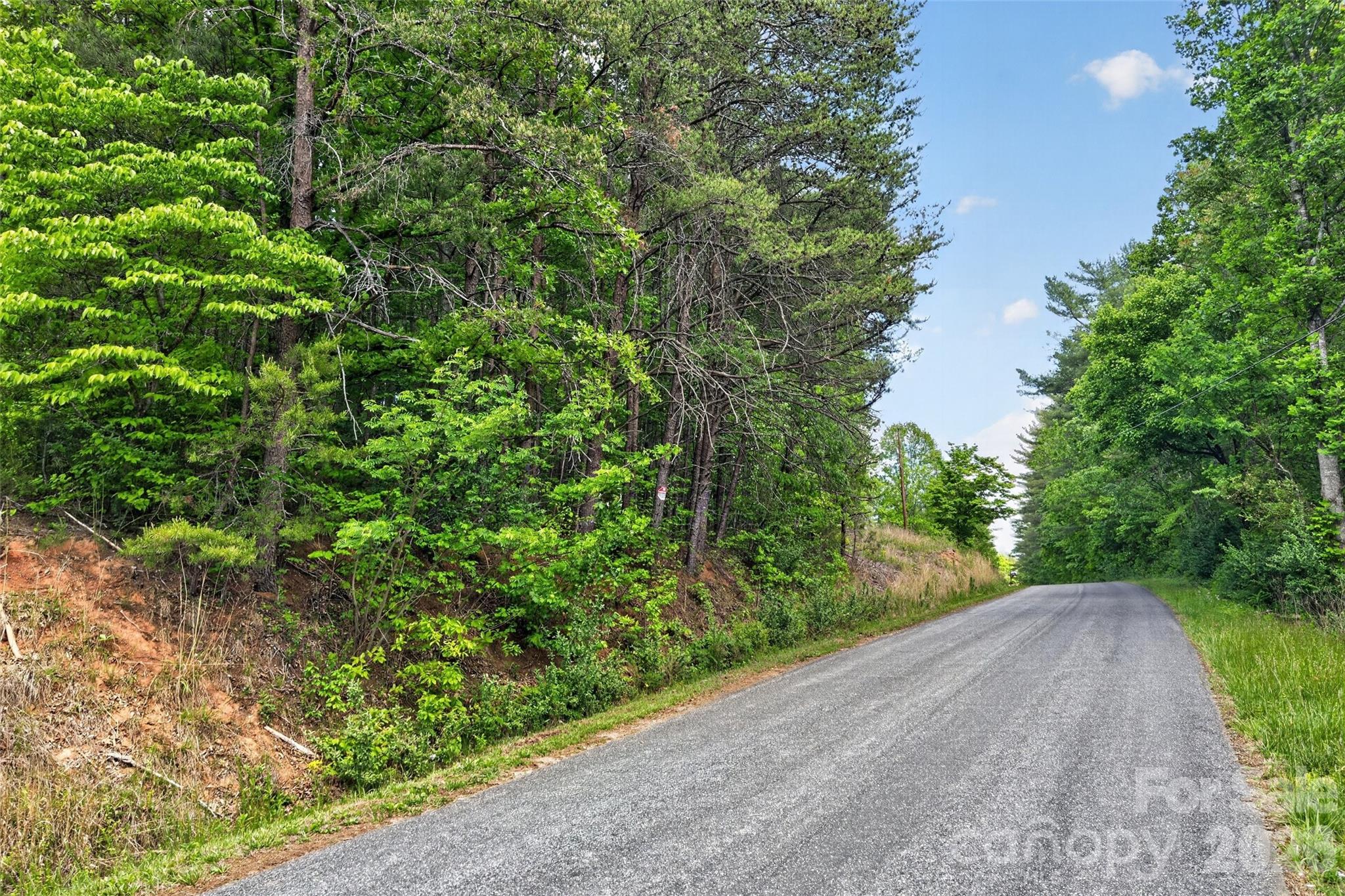 99999 Wright Road Marion NC 28752