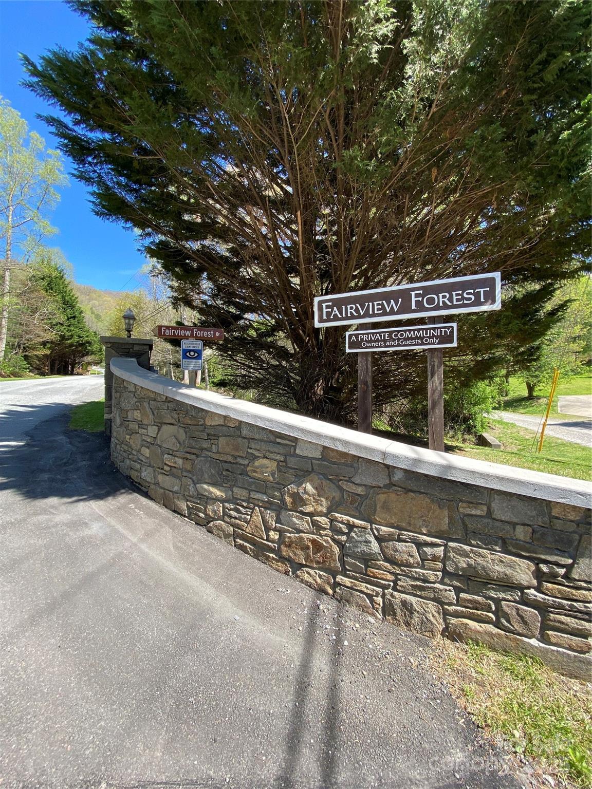 99999 Chestnut Forest Road Fairview NC 28730