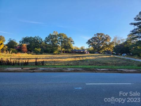 2632 Charlotte Highway Lancaster SC 29720