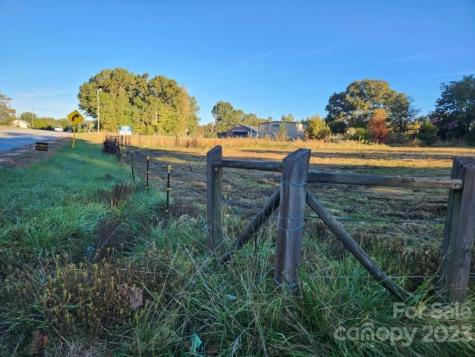 2632 Charlotte Highway Lancaster SC 29720