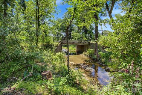 1355 Brookside Camp Road Hendersonville NC 28792