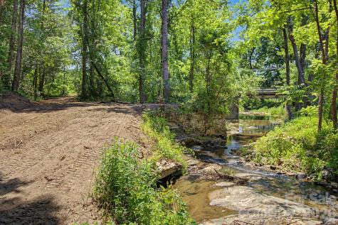 1355 Brookside Camp Road Hendersonville NC 28792