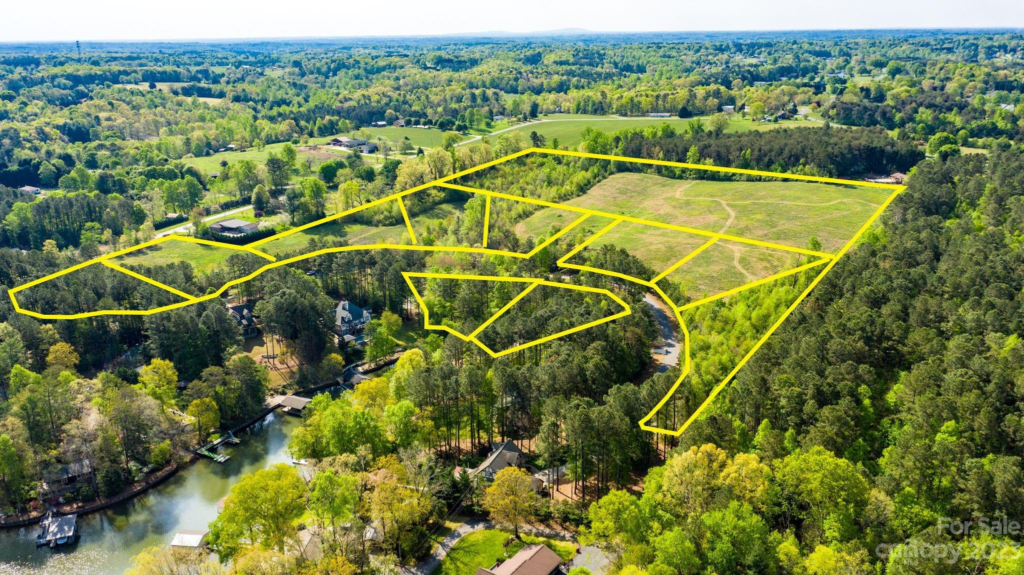 1285 Misty Lane Hickory NC 28601