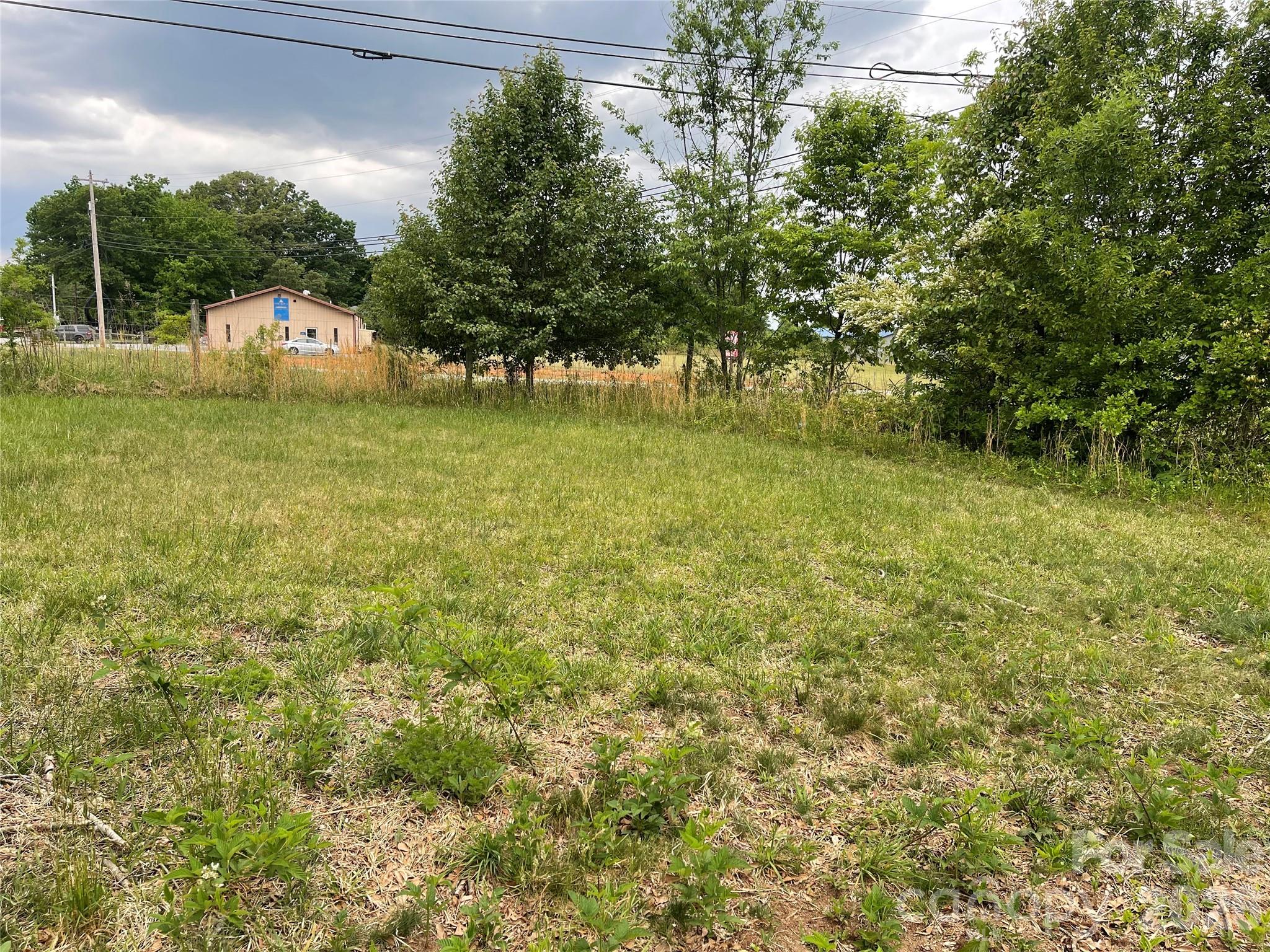 2733 Us 221s Highway Forest City NC 28043