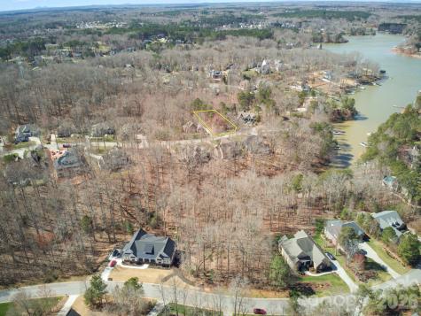 7656 Juniper Lane Denver NC 28037
