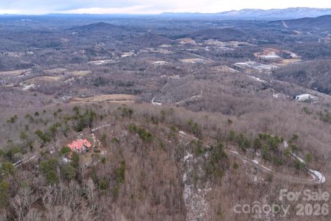 2724 Mountain Crest Drive S Marion NC 28752