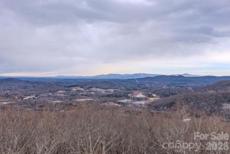 2724 Mountain Crest Drive S Marion NC 28752