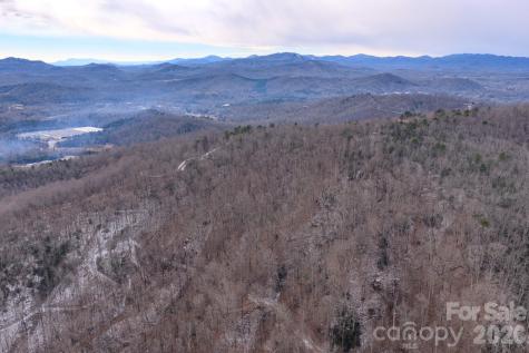 2724 Mountain Crest Drive S Marion NC 28752