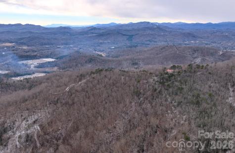 2724 Mountain Crest Drive S Marion NC 28752