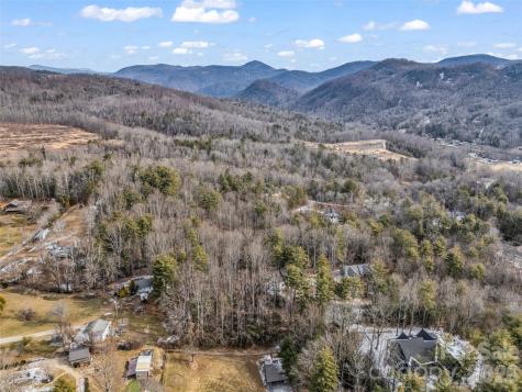 88 Summer Shade Court Hendersonville NC 28792