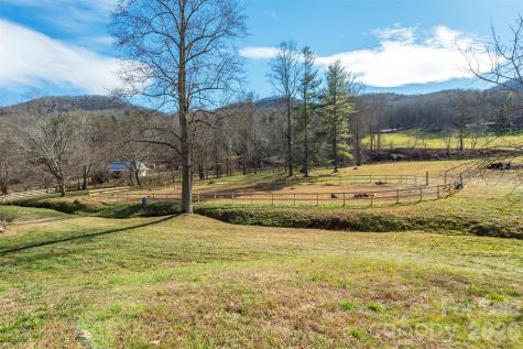 366 Dix Creek #2 Road Leicester NC 28748