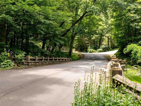 #39 Sleepy Hollow Drive Waynesville NC 28785