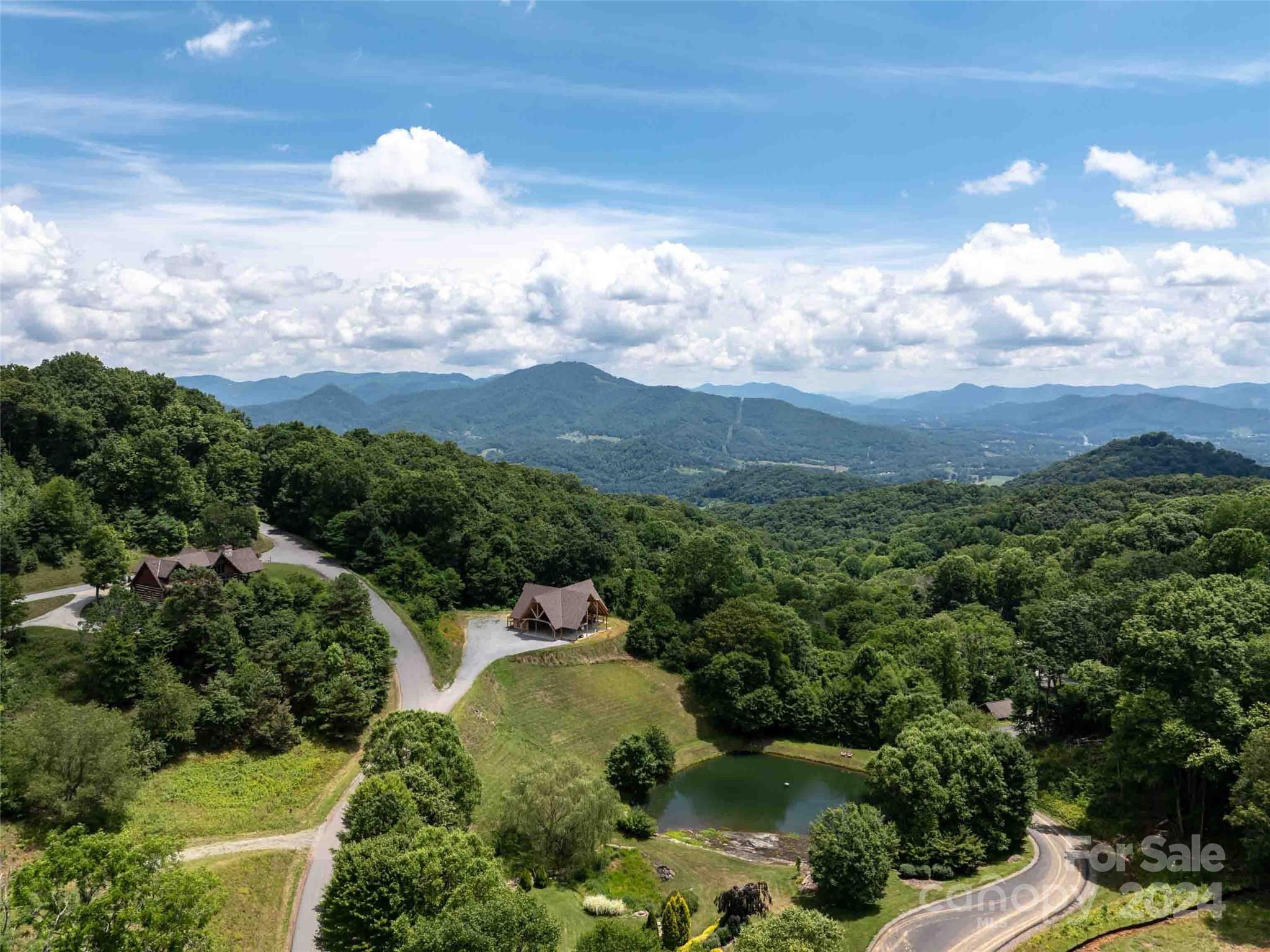 #39 Sleepy Hollow Drive Waynesville NC 28785