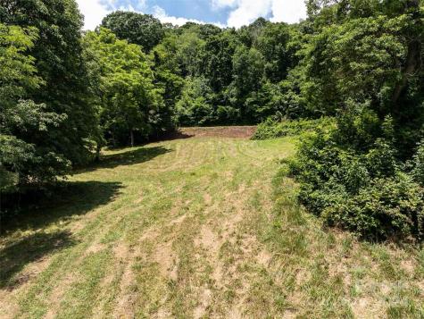#39 Sleepy Hollow Drive Waynesville NC 28785