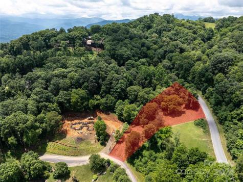 #39 Sleepy Hollow Drive Waynesville NC 28785