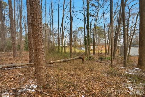 00 W Border Street Dallas NC 28034