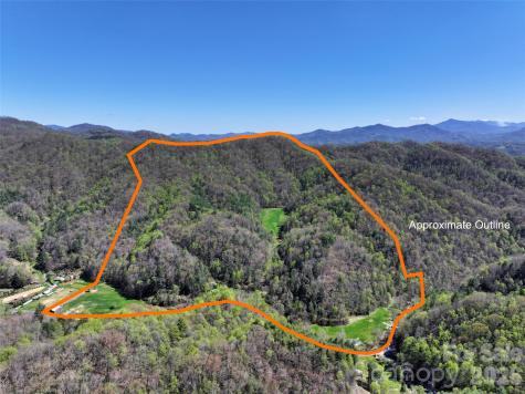 2180 Pigeon Roost Road Green Mountain NC 28740
