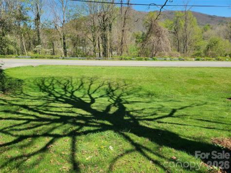 106 Yates Avenue Black Mountain NC 28711