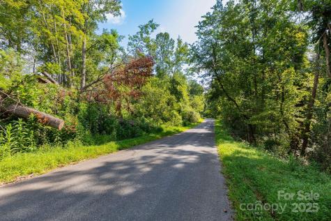 99999 Flynn Branch Road Asheville NC 28804