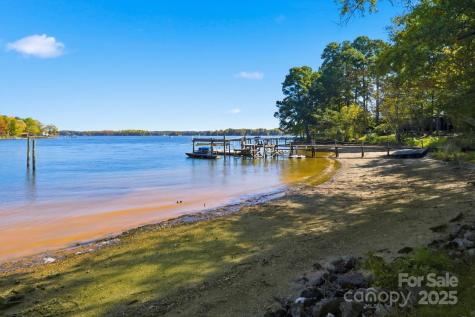 8924 Holdsclaw Road Terrell NC 28682